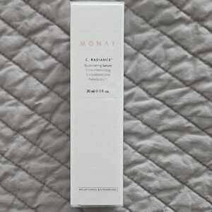 Monat C. Radiance Illuminating Serum - White